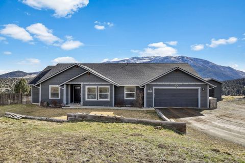 Photo of 58400 4-K Overlook Lane, John Day, OR 97845 (MLS # 220215444)
