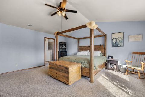 Tiny photo for 58400 4-K Overlook Lane, John Day, OR 97845 (MLS # 220215444)