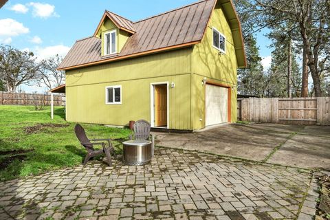 Tiny photo for 51 Sterling Creek Road, Jacksonville, OR 97530 (MLS # 220216711)