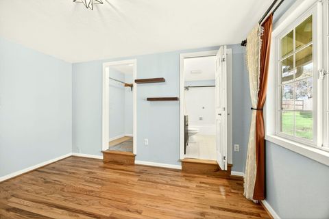 Tiny photo for 51 Sterling Creek Road, Jacksonville, OR 97530 (MLS # 220216711)