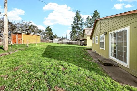 Tiny photo for 51 Sterling Creek Road, Jacksonville, OR 97530 (MLS # 220216711)