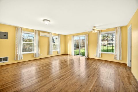 Tiny photo for 51 Sterling Creek Road, Jacksonville, OR 97530 (MLS # 220216711)