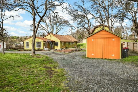 Tiny photo for 51 Sterling Creek Road, Jacksonville, OR 97530 (MLS # 220216711)