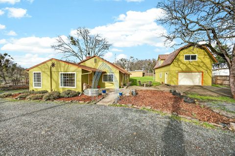 Tiny photo for 51 Sterling Creek Road, Jacksonville, OR 97530 (MLS # 220216711)