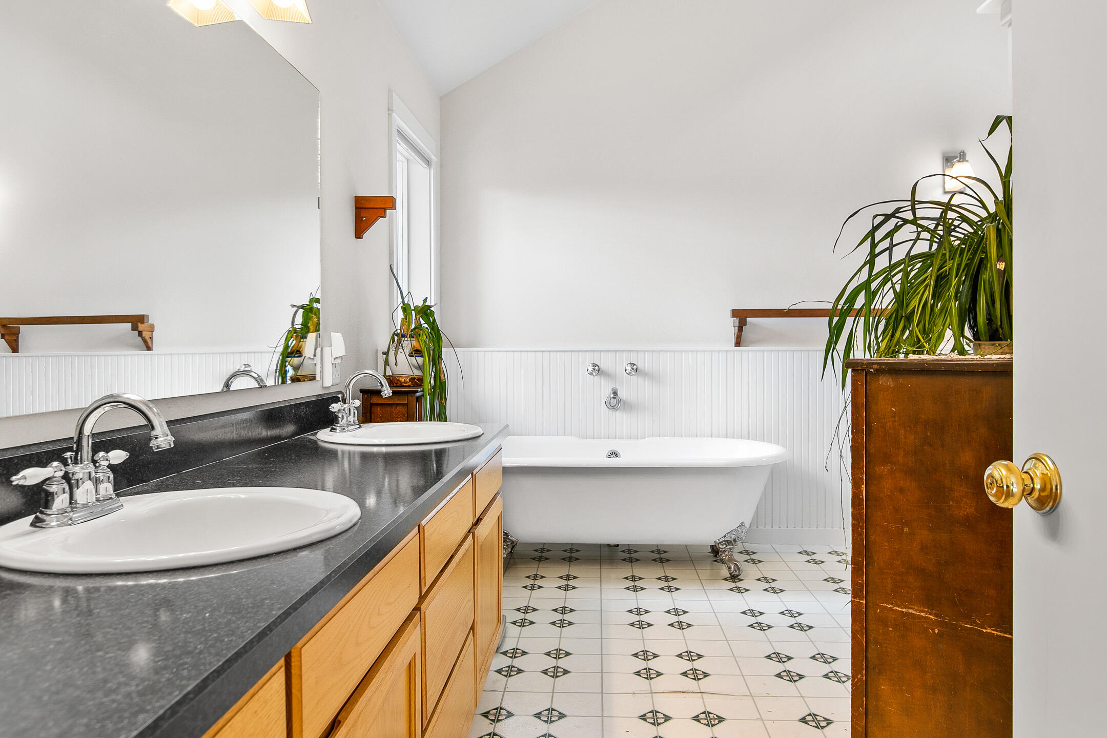 Golden Butte - Residential