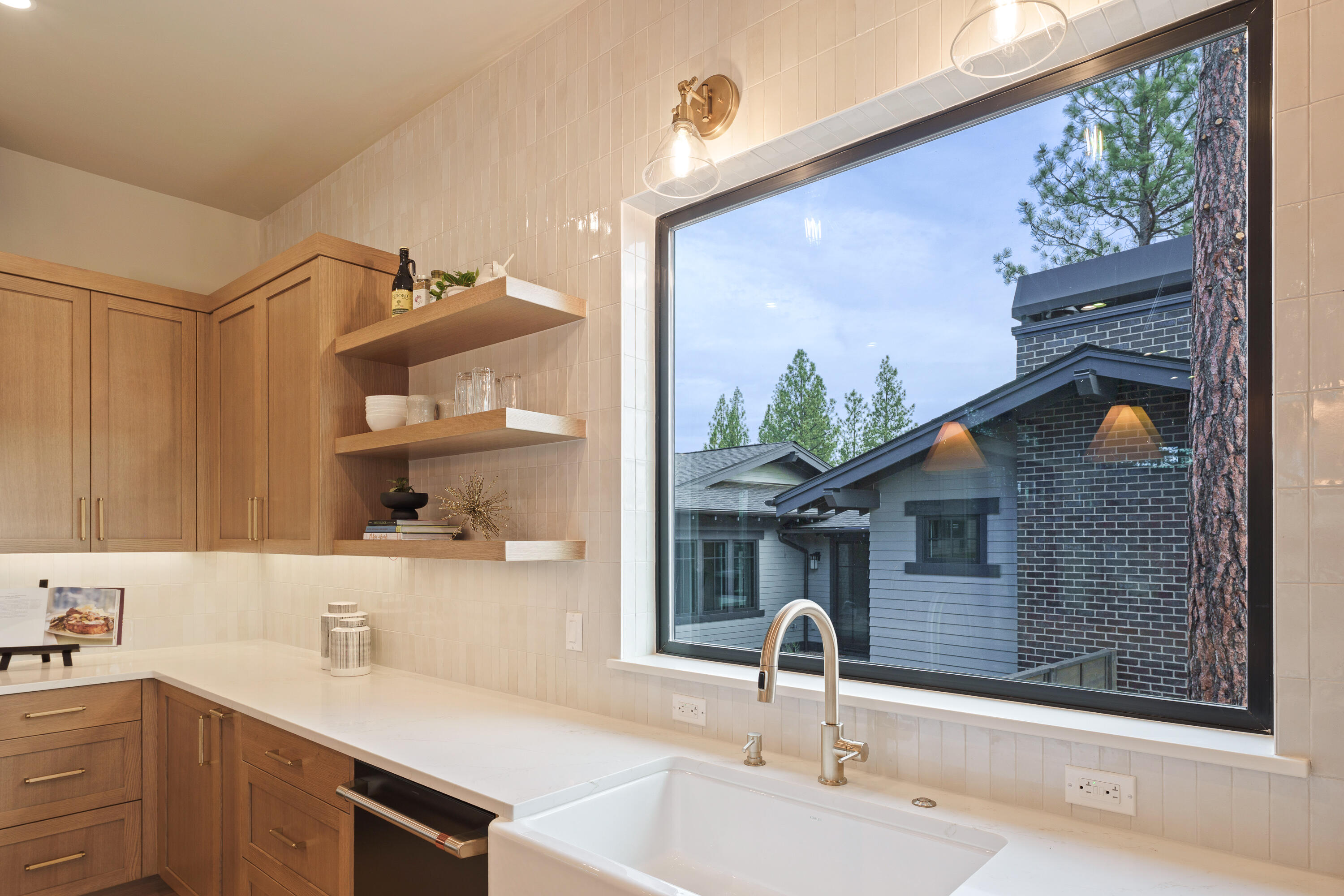 Discovery West Phase 6 & 7 - Residential