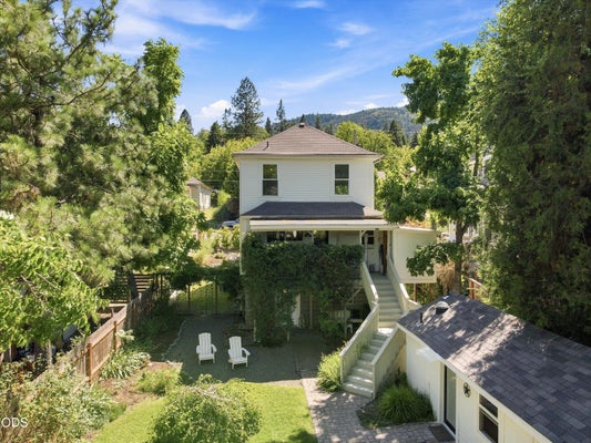 541 FAIRVIEW ST, ASHLAND, OR 97520 - Image e8efe12708ec29ac7d5512c2e5e1f0f1/298172006