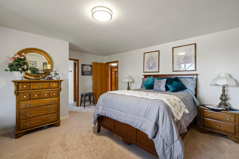 Lynnewood - Residential