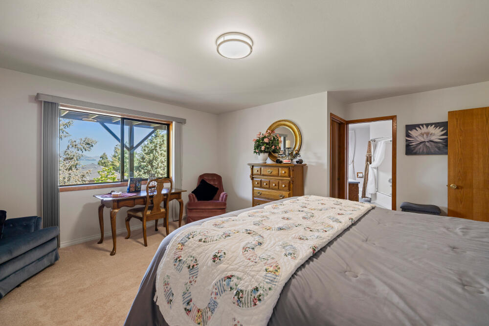 Lynnewood - Residential