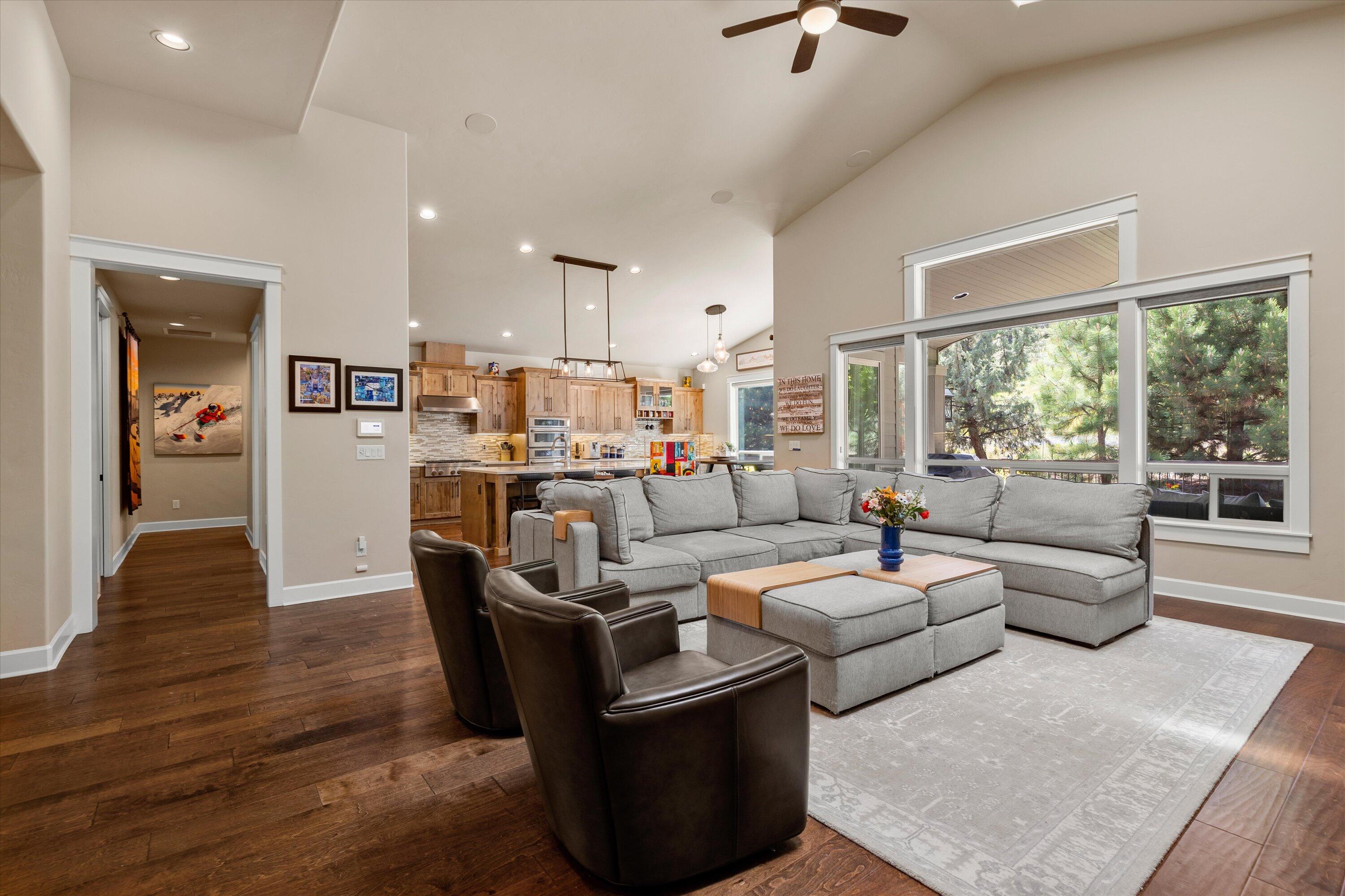 3065 NW River Trail Place