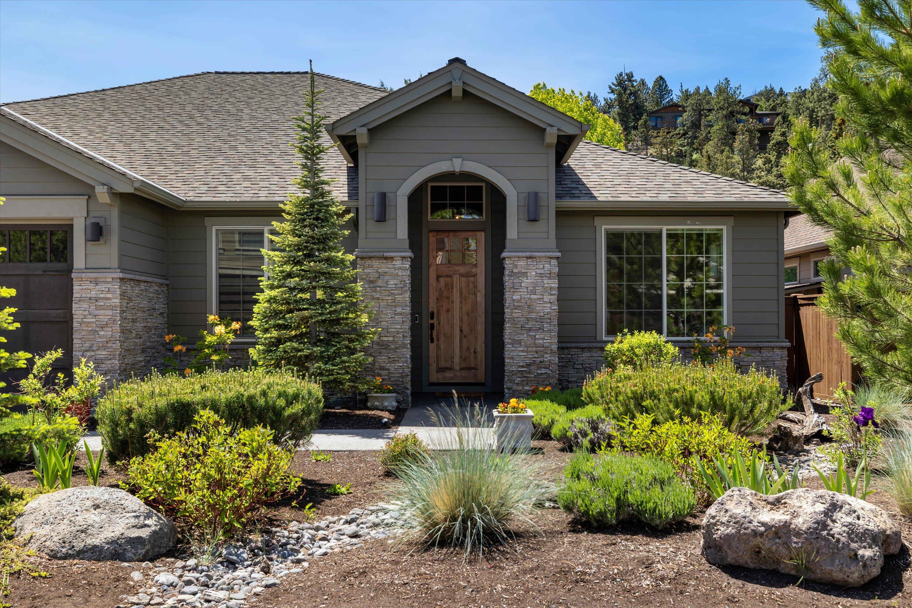 3065 NW River Trail Place