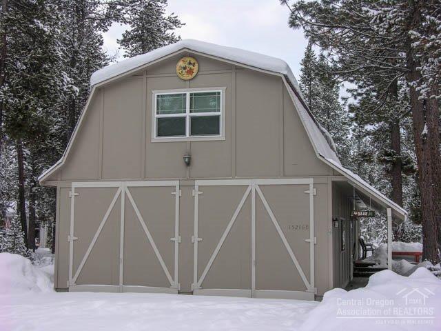 Wagon Trail Acreages - Residential