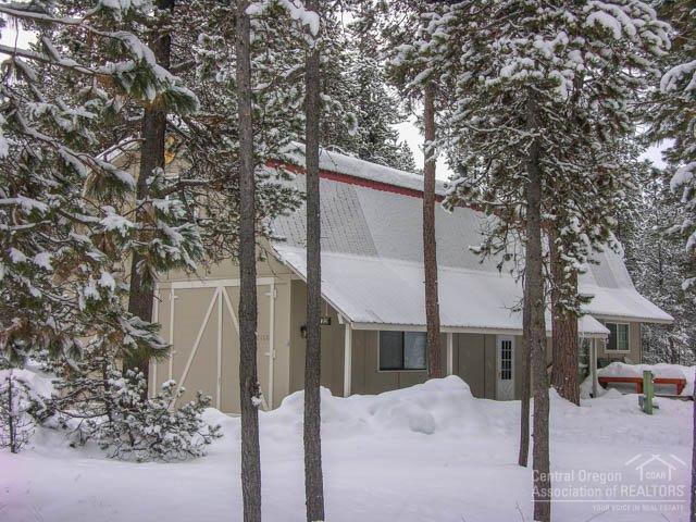 Wagon Trail Acreages - Residential