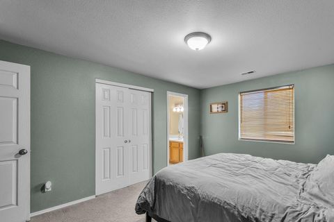 Tiny photo for 1155 SW 31st Street, Redmond, OR 97756 (MLS # 220211075)