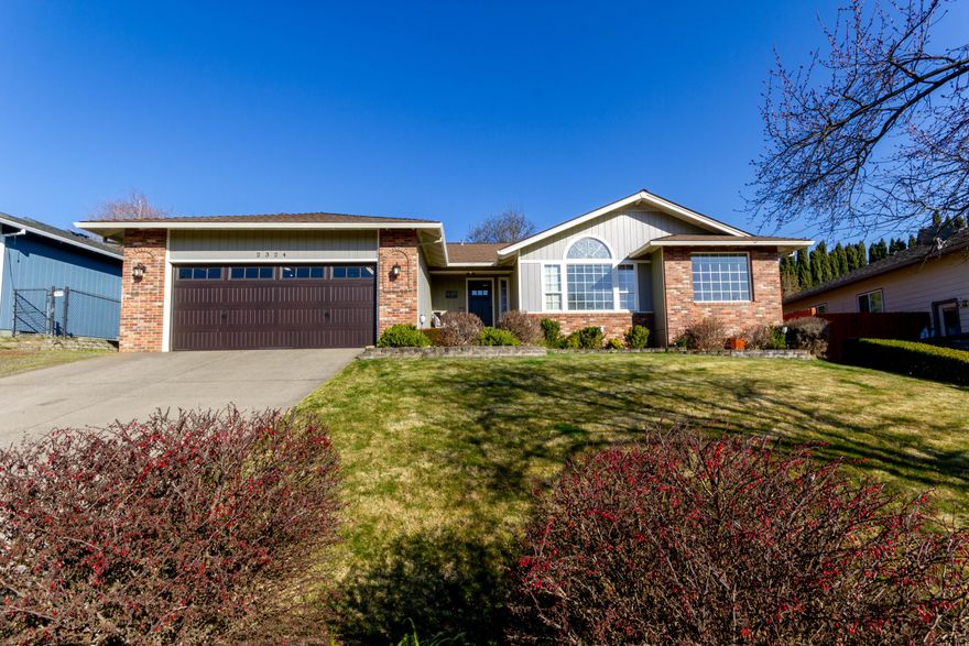 Adorable home in a desirable neighborhood. The owner has a knack for decorating, enjoy a tour of this great family home. The charming single level home has hardwood floors & popular neutral gray tones.  The front living room has a build in window seat that takes in great views. The formal dining room could also be used as an office. The kitchen is updated to include granite counters with a tumbled marble backsplash & a breakfast bar. The cozy family room has coffered ceilings & a gas fireplace centerpiece. There is also a breakfast nook with a slider that opens to the backyard. The master suite has a custom tile shower, travertine flooring and walk-in closet. The additional 2 bedrooms are good sized. The 2nd bath also has tiled bath and backsplash around the vanity. The backyard is very private & designed for entertaining. The large patio is for dining & relaxation after a long day. The hot tub in included in the sale. The seller gardens in the raised beds. Schedule your appt today!