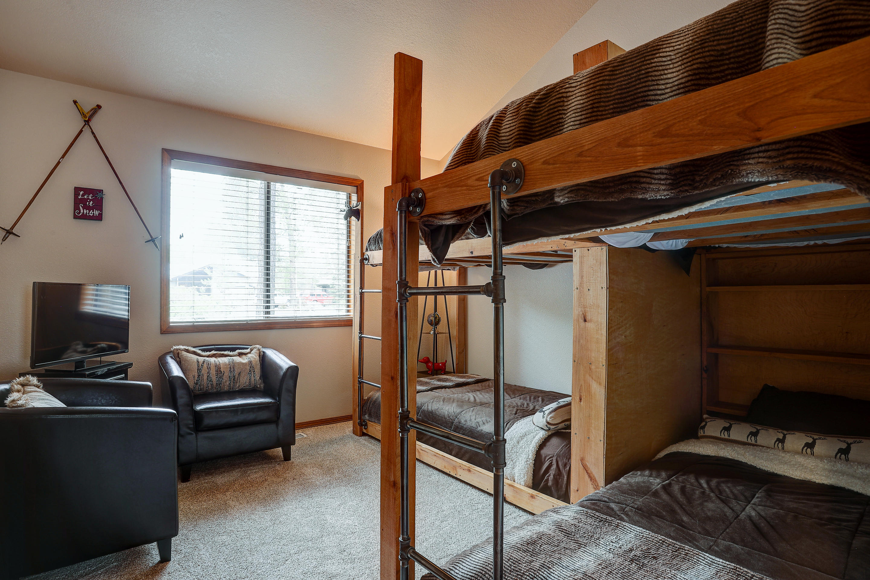 Fairway Island - Residential