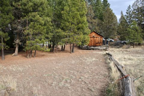 Tiny photo for 61207 Mokas Court, Bly, OR 97622 (MLS # 220211577)