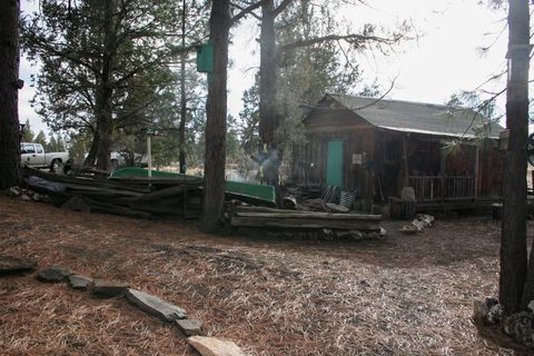 Tiny photo for 61207 Mokas Court, Bly, OR 97622 (MLS # 220211577)