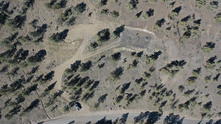 Ready to build!  Located just around the corner from Steelhead Falls Trailhead and Deschutes River.  Lot has well and septic already installed.  Both installed in 2019. Well is 315' deep and produces 25 gallons a minute. Power is located just two lots away.  Driveway has been cut and graveled. Come enjoy the wilderness, old growth Juniper trees.Crooked River Ranch provides hiking trails, fishing, golf course, tennis courts, motels, restaurants, RV Parks, community parks, an assortment of clubs, and much more.