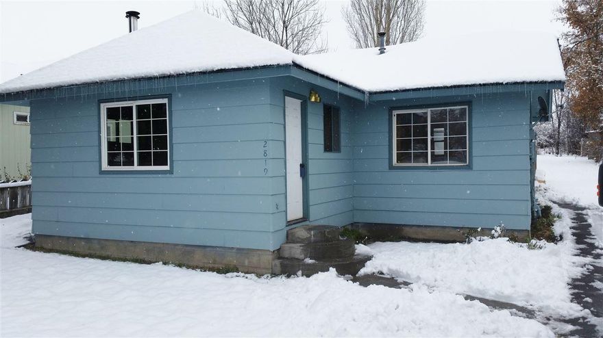 Nicely Updated Home. This Home Is In Great Condition And Is Very Roomy. It Feature 2 Master Bedrooms, 2 Decks, A Huge Backyard And A Large Front Living Room. Very Close To The Bike Path.