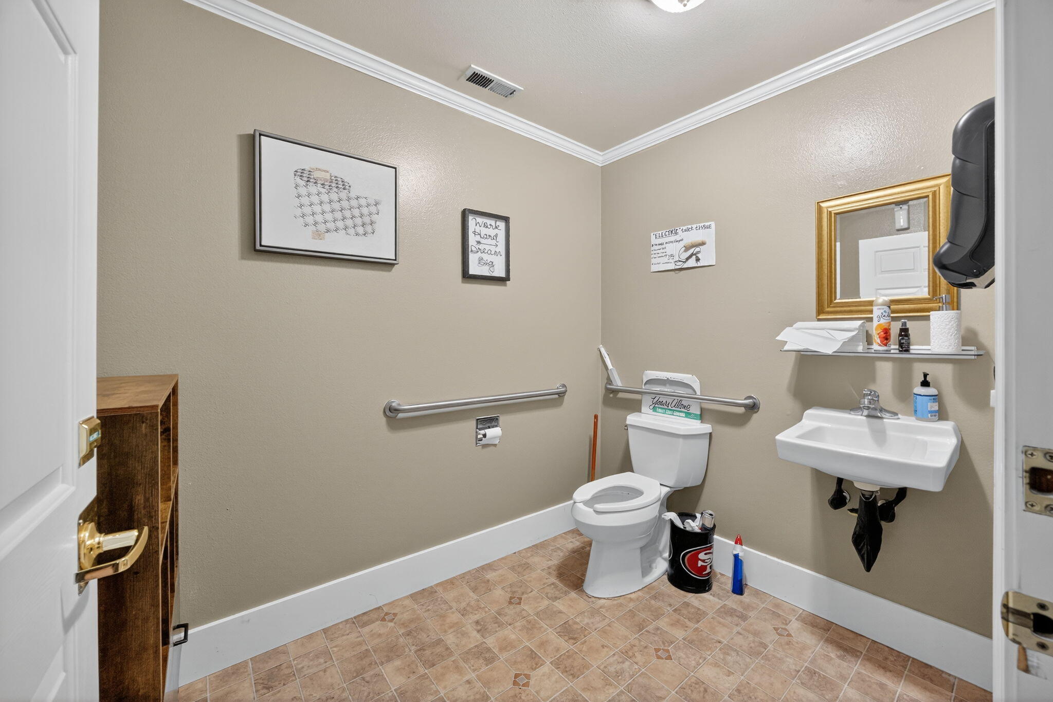 N/A - Commercial Sale