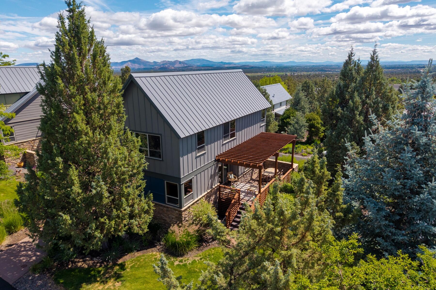 Eagle Crest - Residential