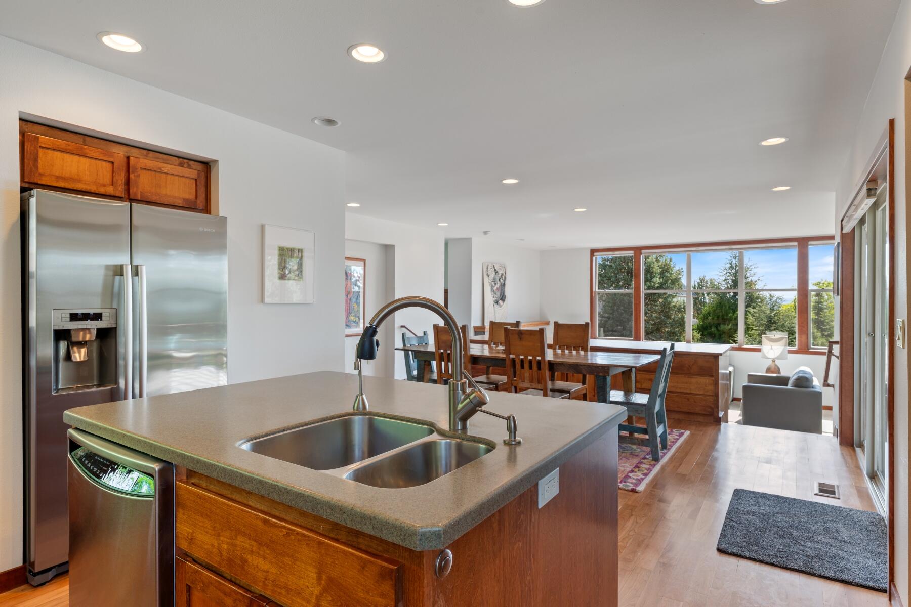 Eagle Crest - Residential