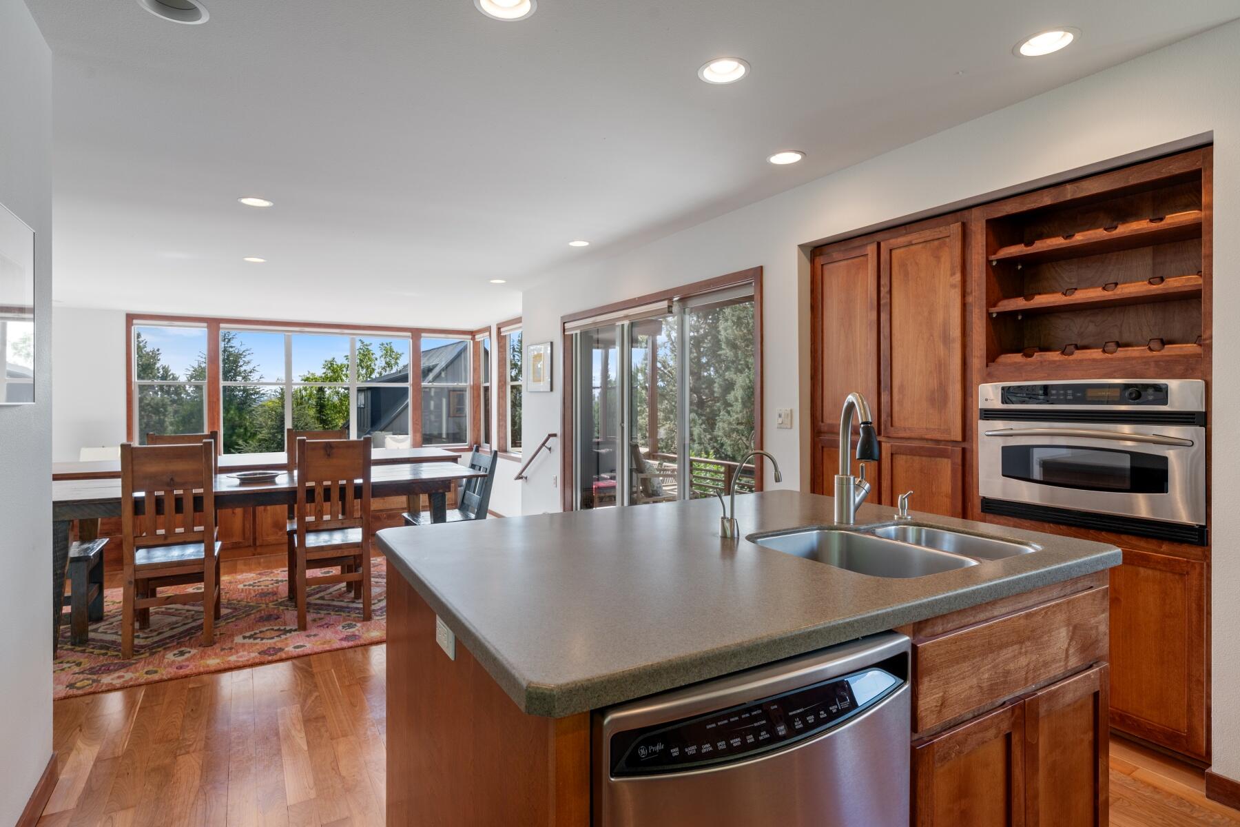 Eagle Crest - Residential