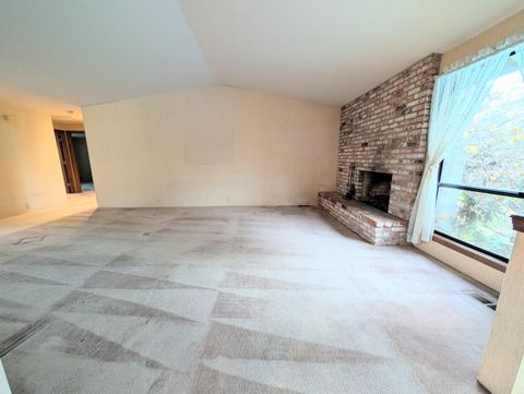 Tiny photo for 3349 Bryson Way, Medford, OR 97504 (MLS # 220212184)