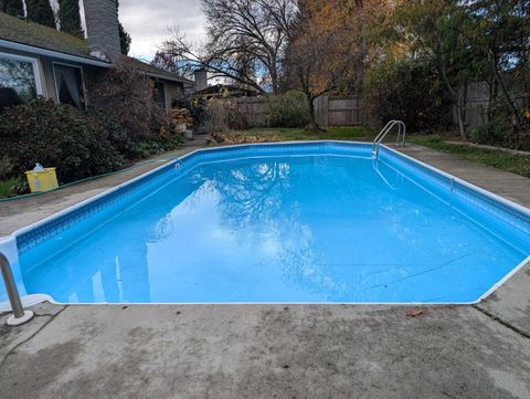 Tiny photo for 3349 Bryson Way, Medford, OR 97504 (MLS # 220212184)