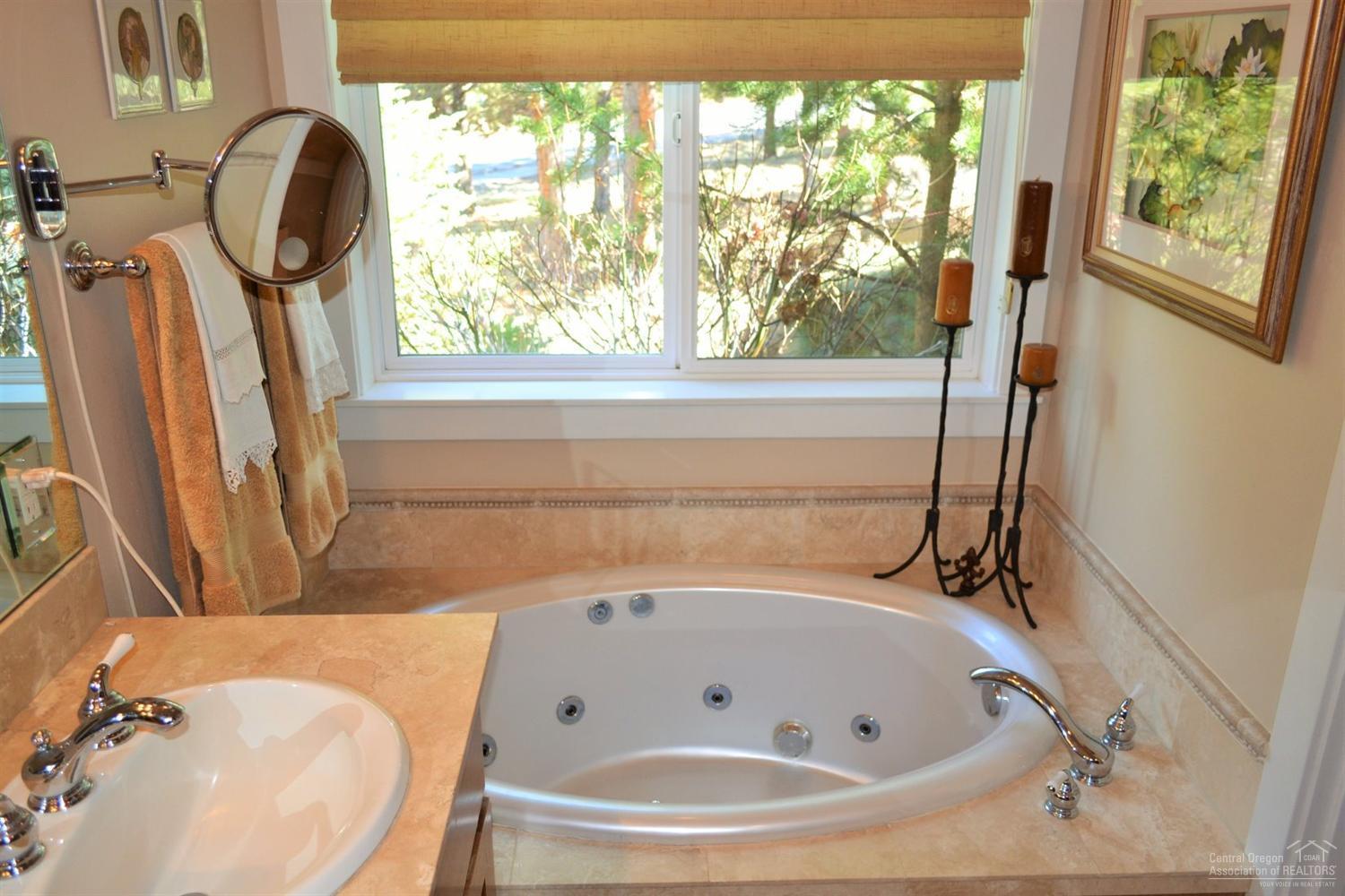 Awbrey Butte - Residential