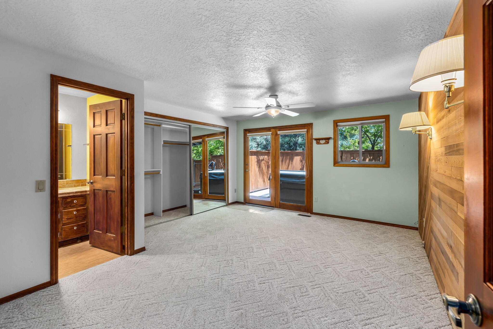 Woodside Ranch - Residential