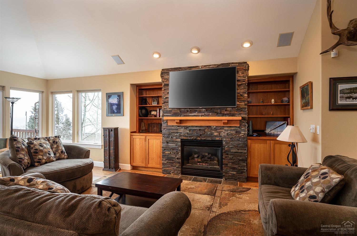 Golden Butte - Residential