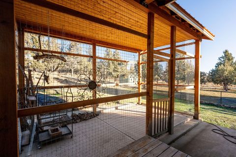 Tiny photo for 7672 SW Robin Drive, Terrebonne, OR 97760 (MLS # 220213855)