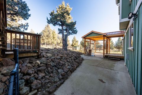 Tiny photo for 7672 SW Robin Drive, Terrebonne, OR 97760 (MLS # 220213855)