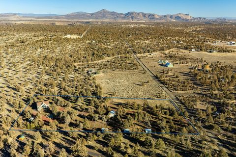 Tiny photo for 7672 SW Robin Drive, Terrebonne, OR 97760 (MLS # 220213855)