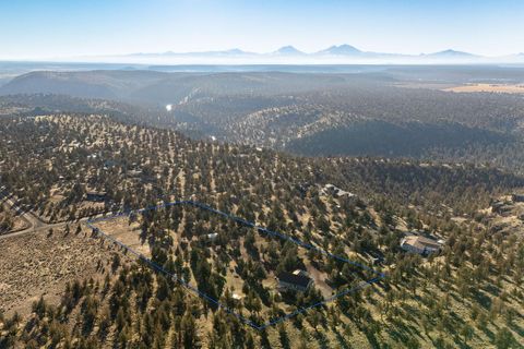 Tiny photo for 7672 SW Robin Drive, Terrebonne, OR 97760 (MLS # 220213855)