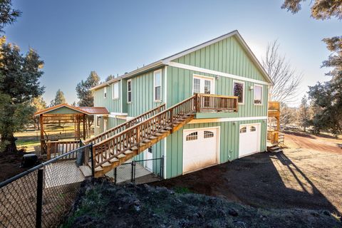 Tiny photo for 7672 SW Robin Drive, Terrebonne, OR 97760 (MLS # 220213855)