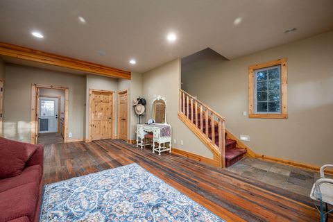 Tiny photo for 7672 SW Robin Drive, Terrebonne, OR 97760 (MLS # 220213855)