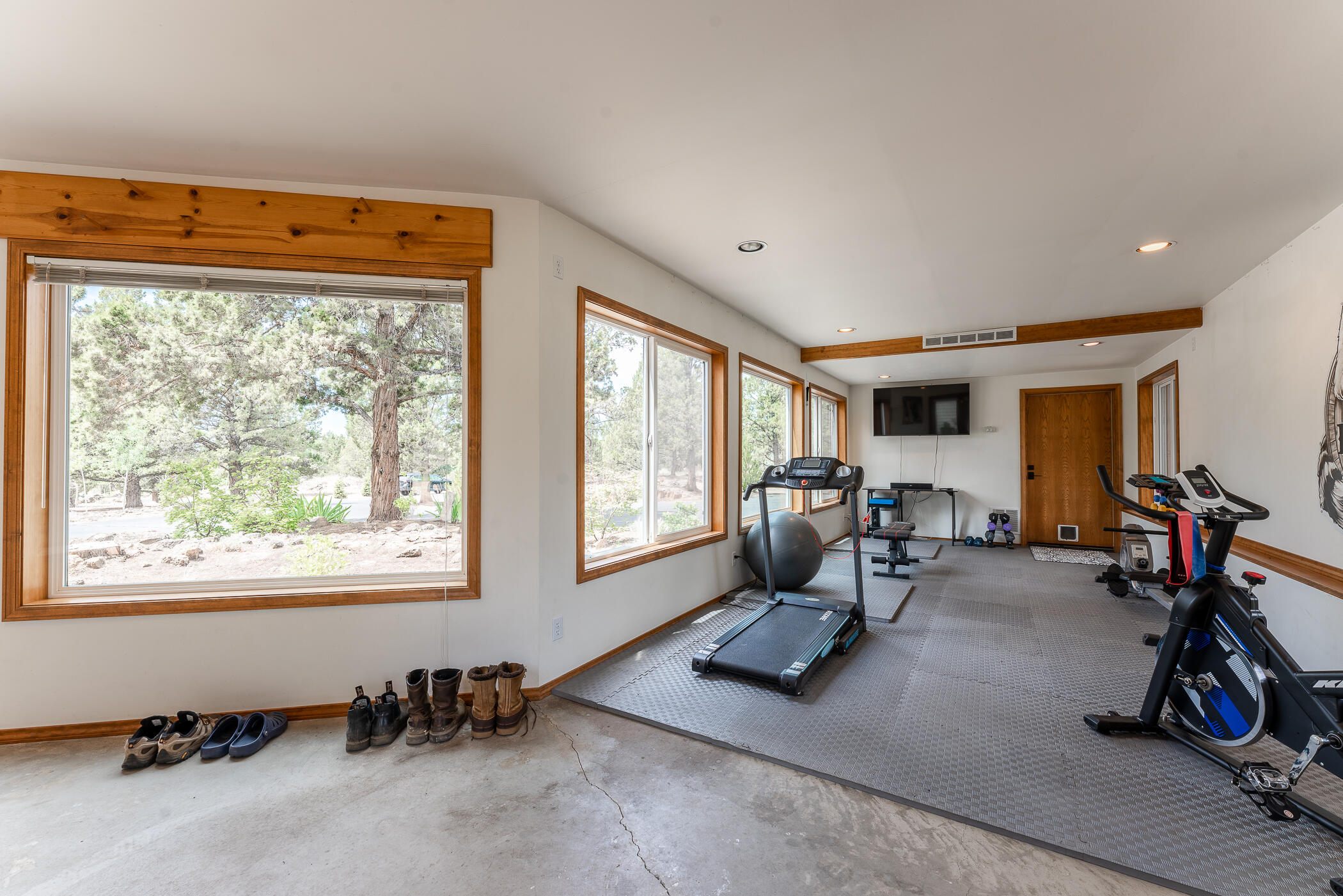 Lovestone Acres - Residential