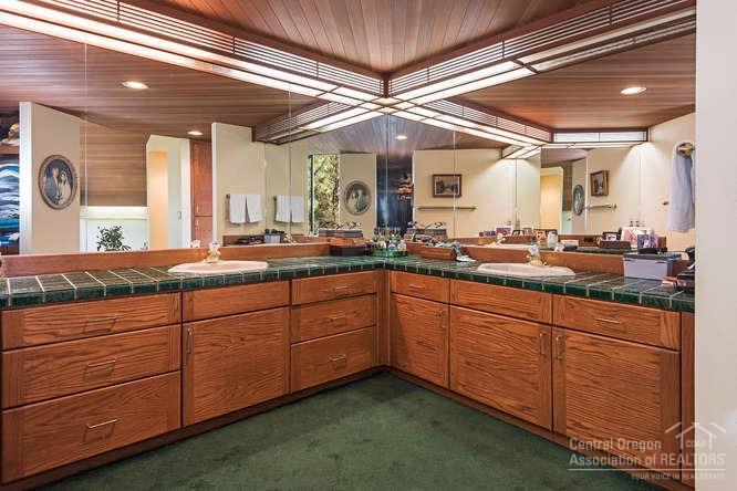 Valhalla Heights - Residential