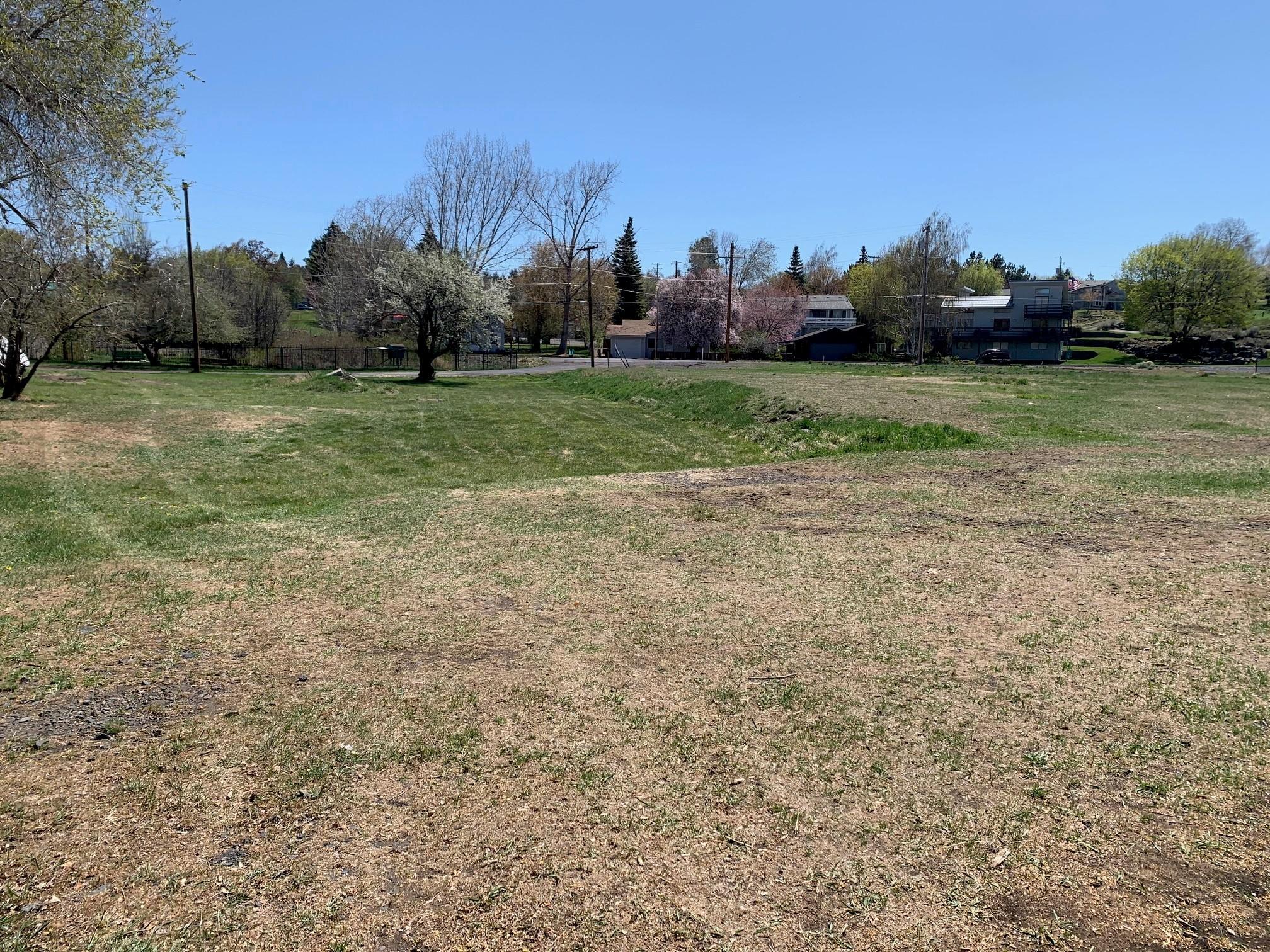 Klamath Falls -Buena Vista Addition - Land