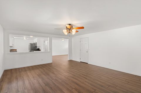 Tiny photo for 2711 Elliott Avenue, Medford, OR 97501 (MLS # 220219550)