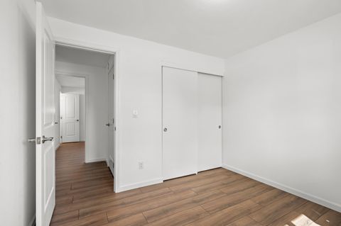 Tiny photo for 2711 Elliott Avenue, Medford, OR 97501 (MLS # 220219550)