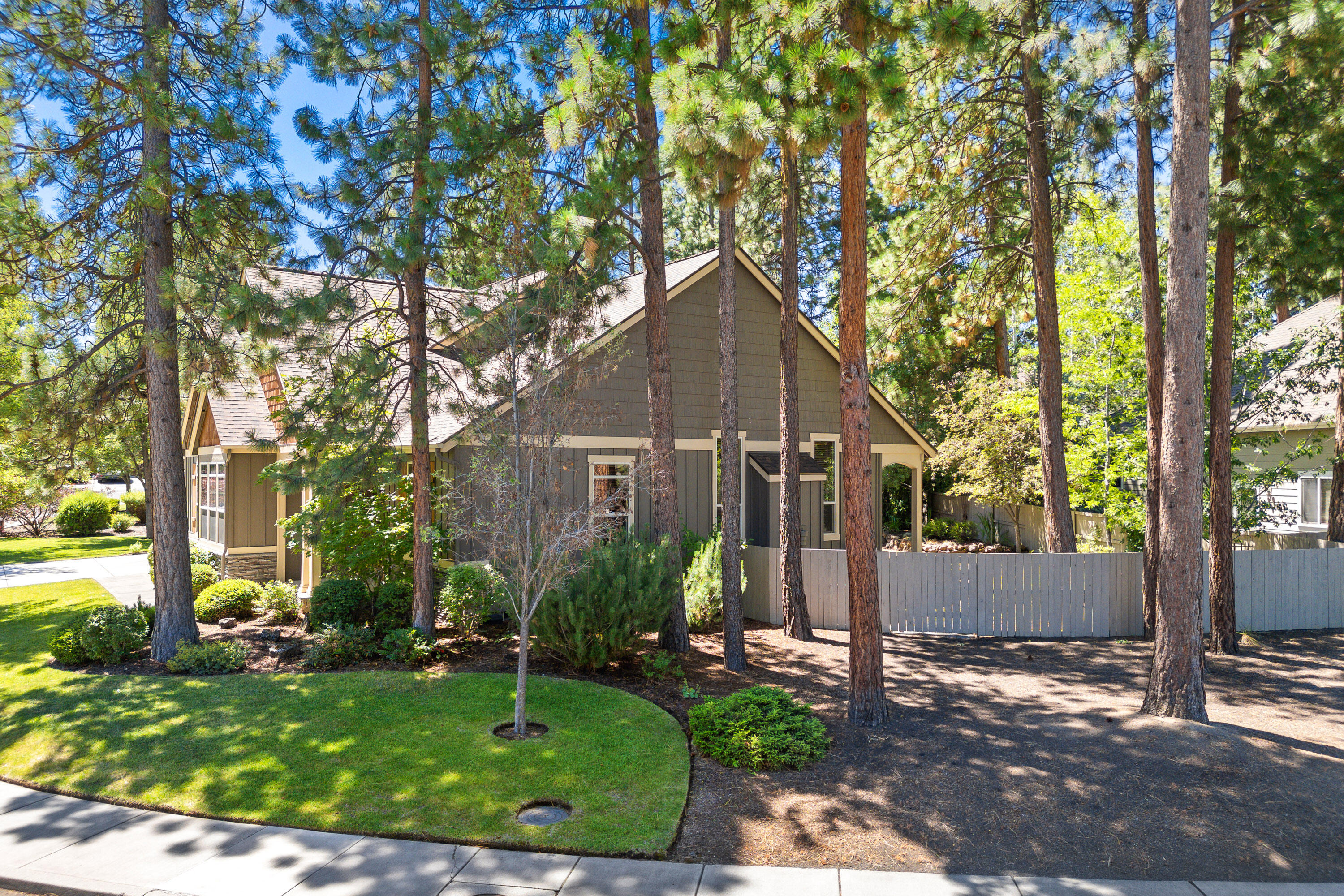 River Rim - Residential