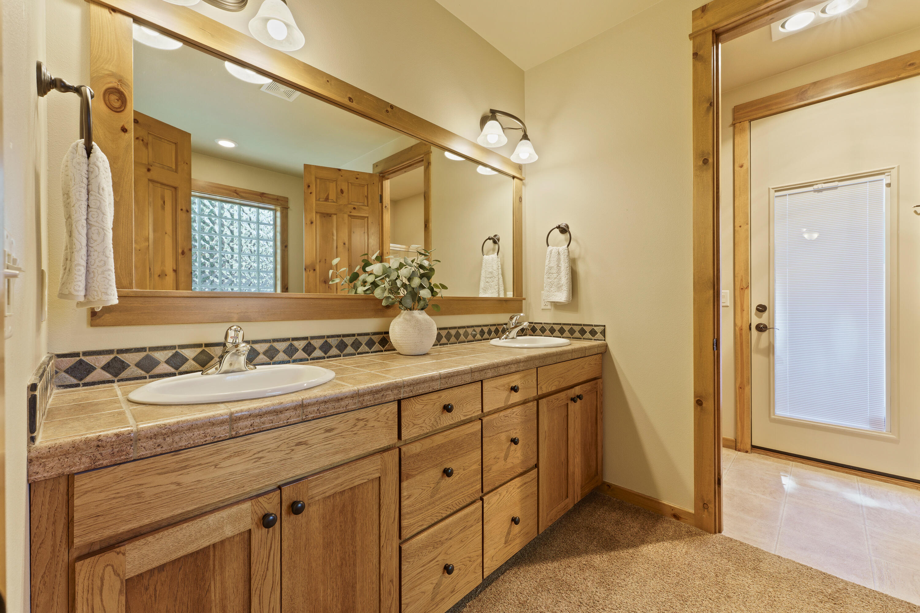 River Rim - Residential