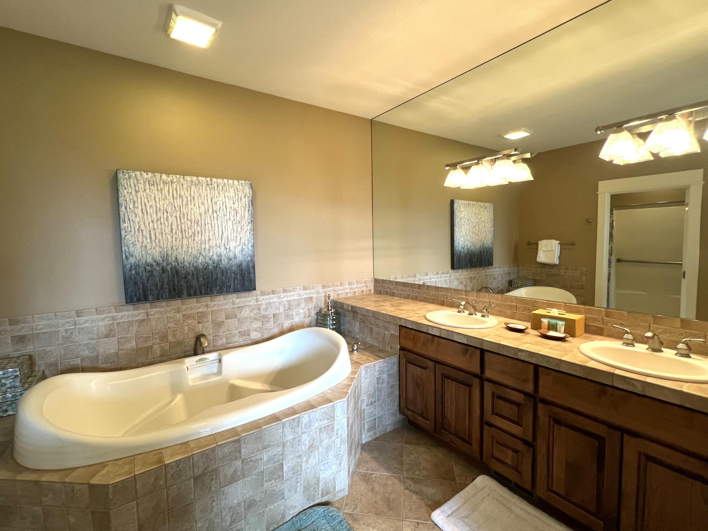 Eagle Crest - Residential