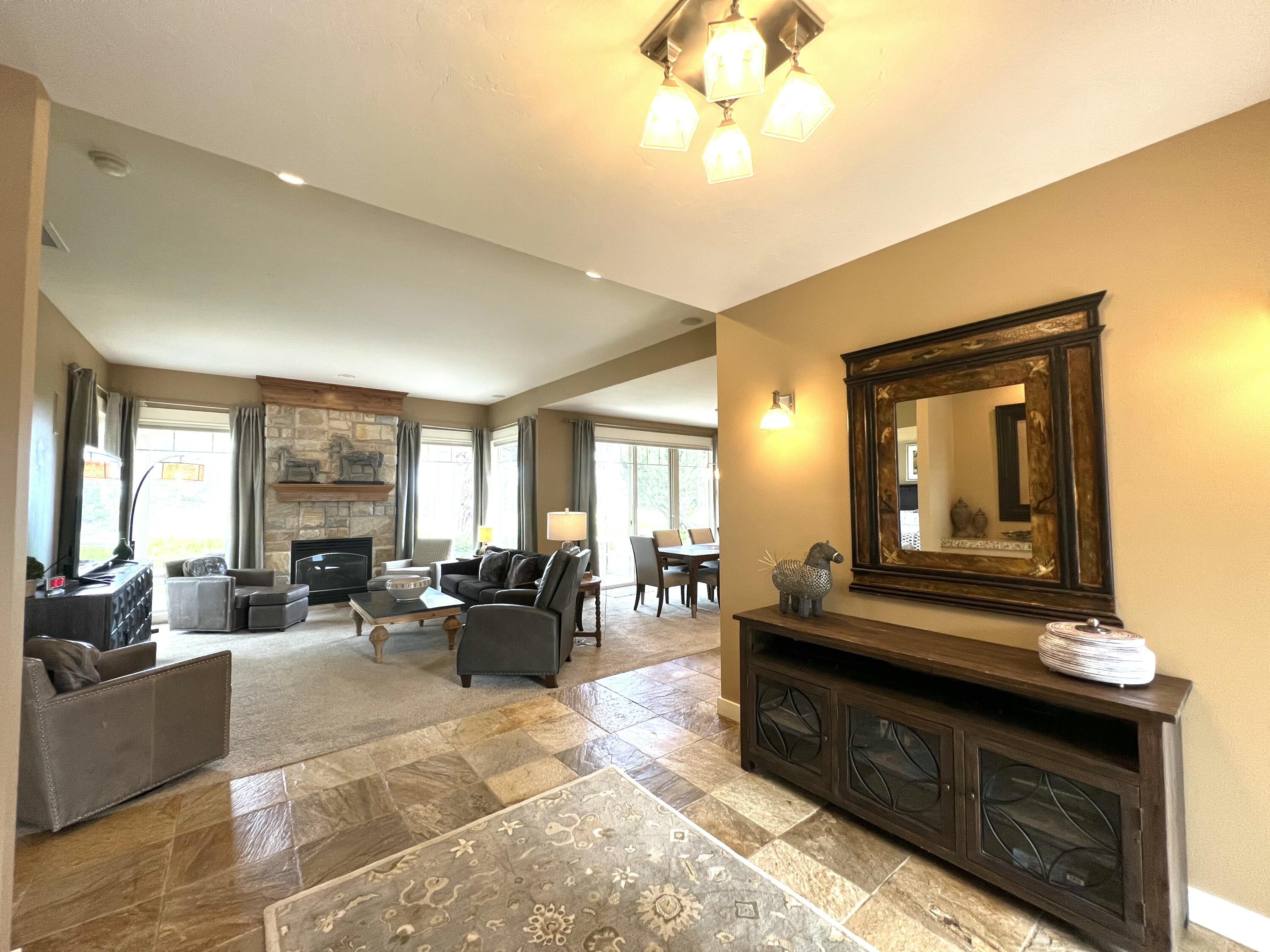 Eagle Crest - Residential