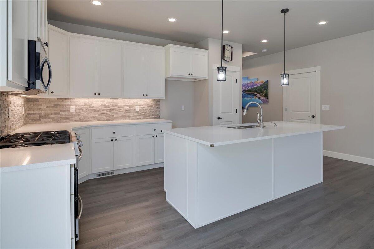 Megan Park - Residential