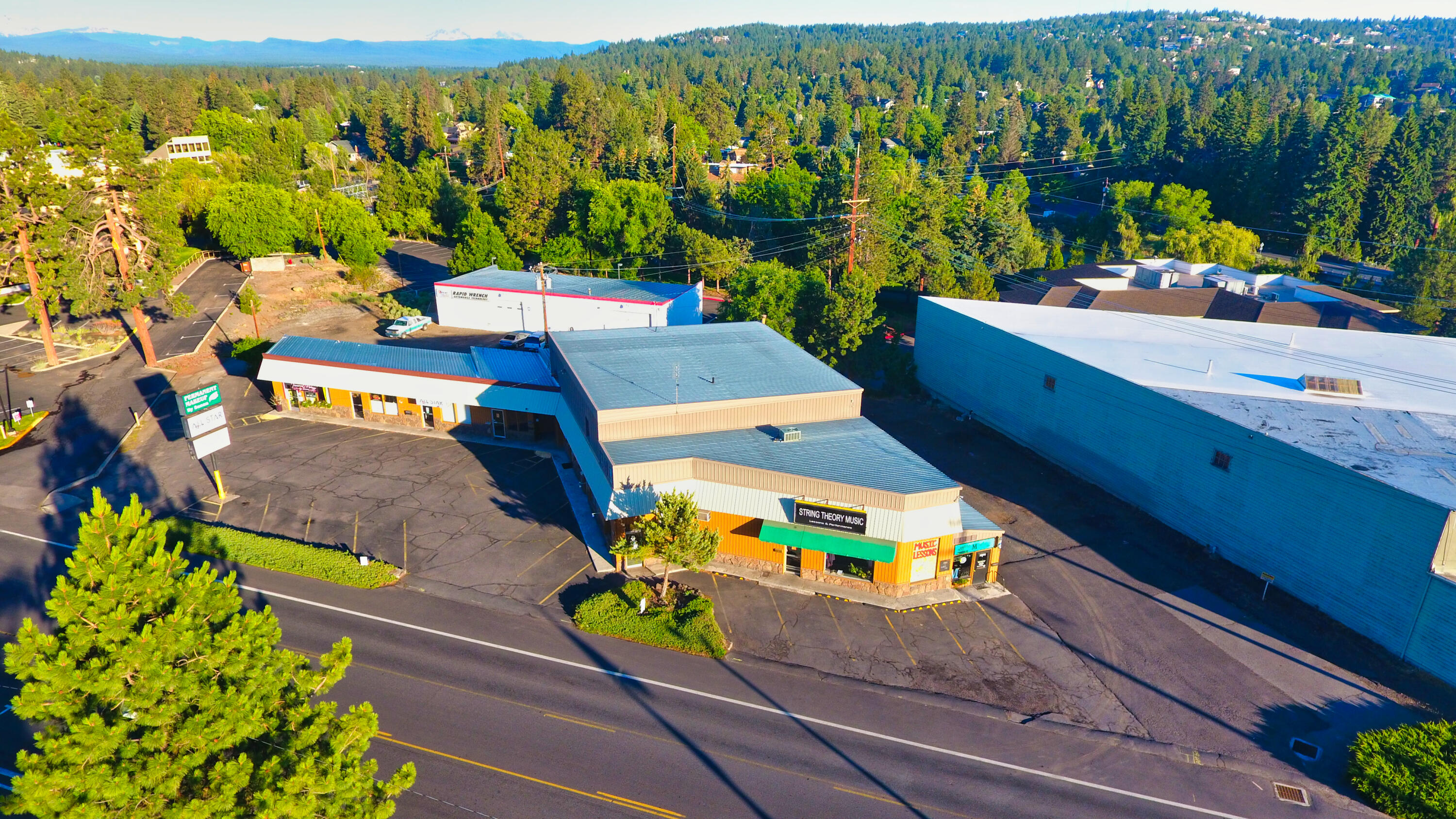 CLAB - Commercial Sale